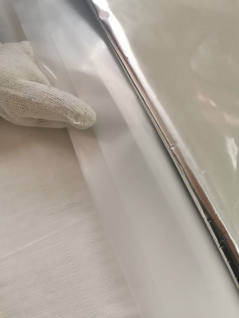 Aluminium barrier layer
